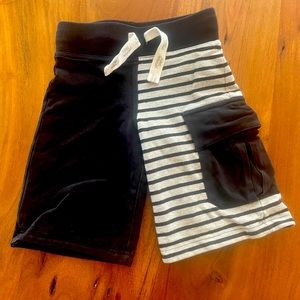 Peekaboo Beans Shorts 2T